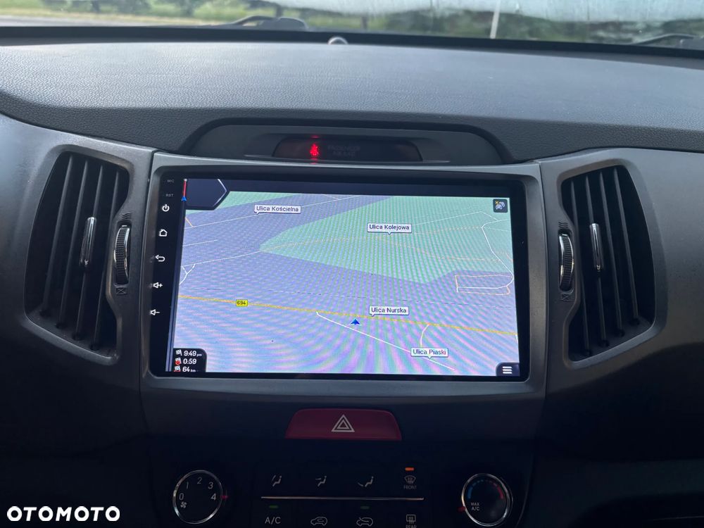 Kia Sportage 2.0 CRDI L - 11