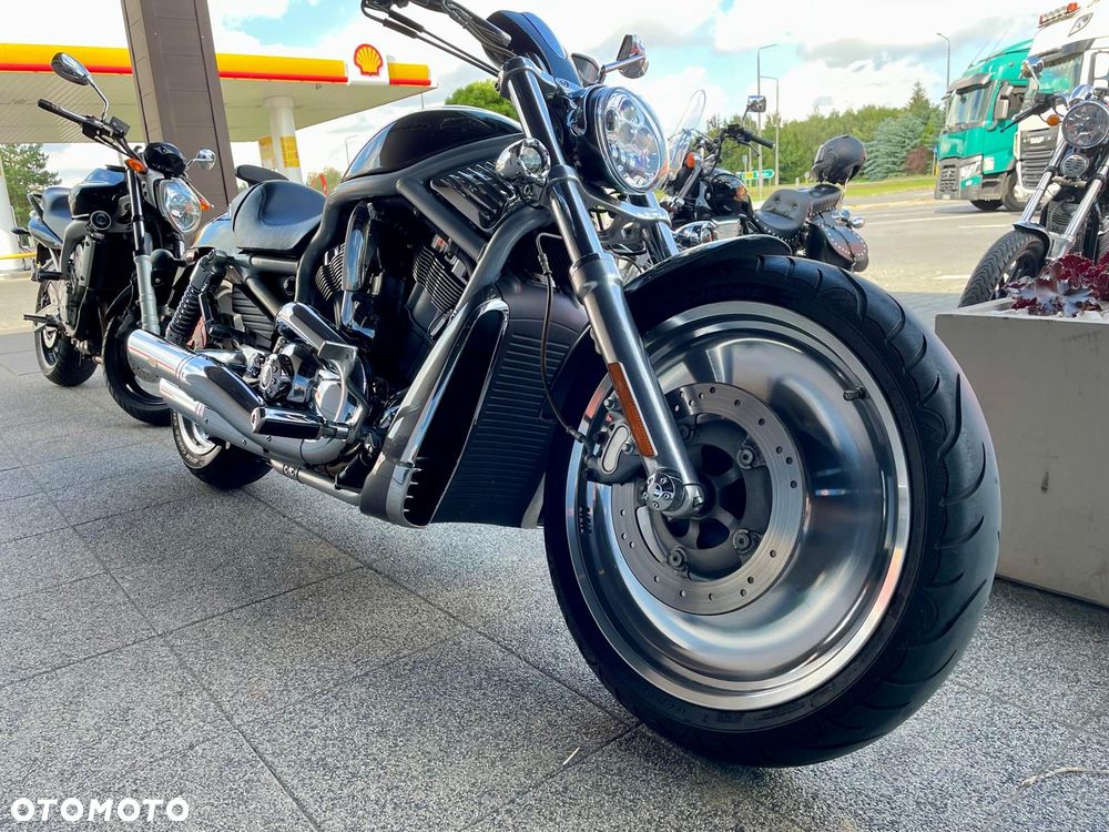 Harley-Davidson V-Rod Street Rod - 3