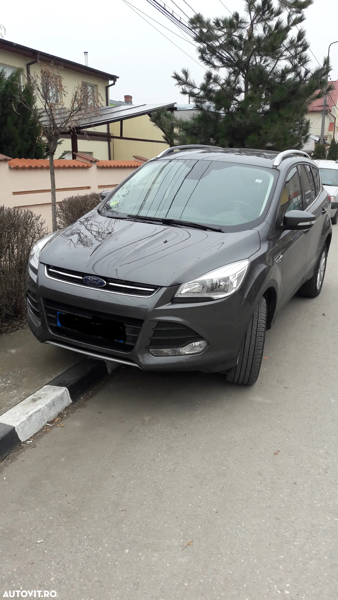 Ford Kuga 2.0 TDCi 4WD Powershift Titanium - 2