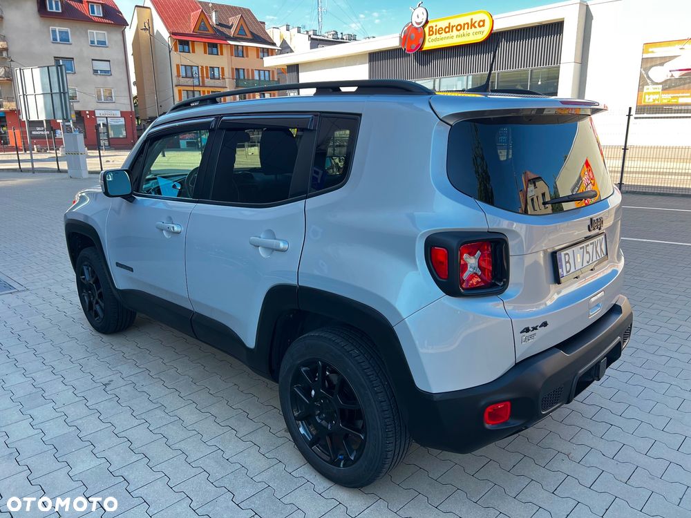 Jeep Renegade - 4