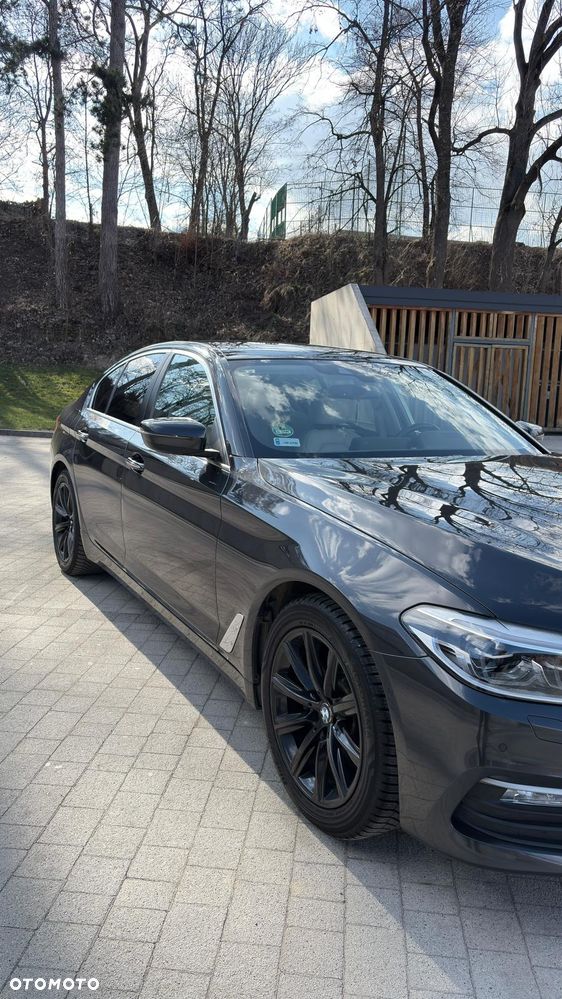 BMW 5 Series 2017 photo 5