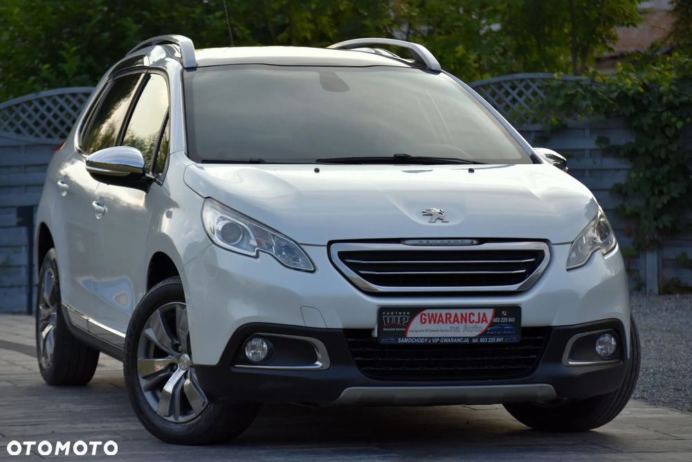 Peugeot 2008 BlueHDi 100 STOP & START Style - 9