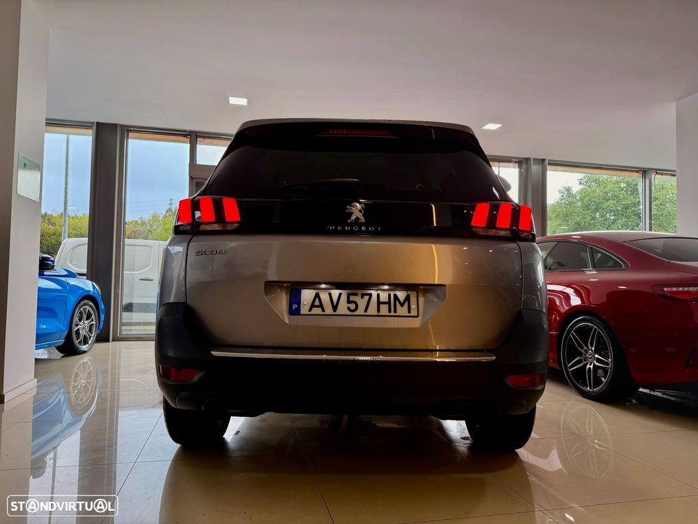 Peugeot 5008 1.5 BlueHDi Allure Pack EAT8 - 6
