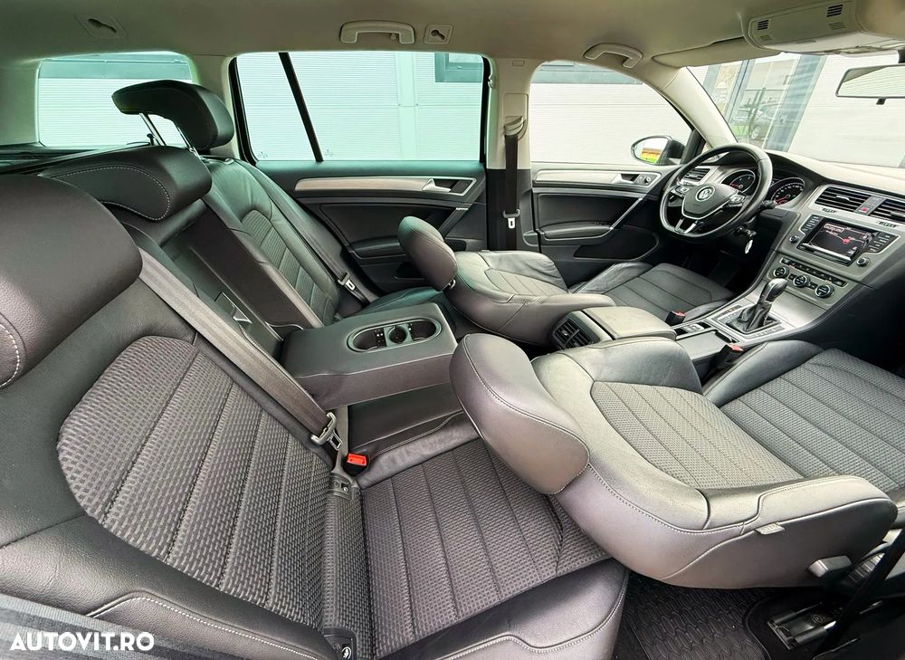 Volkswagen Golf 1.6 TDI DPF BMT DSG Highline - 26
