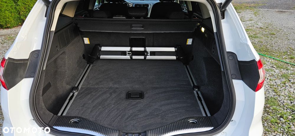 Ford Mondeo 2.0 TDCi ST-Line - 32