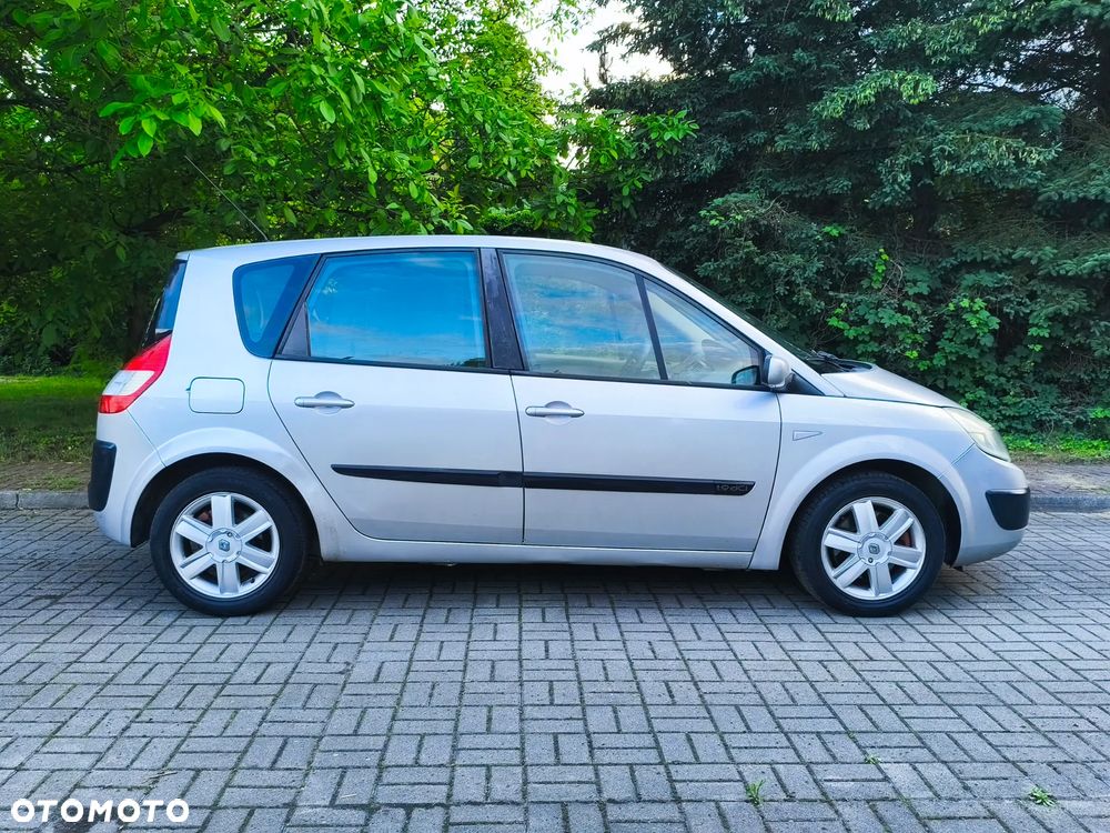 Renault Scenic 1.9 dCi Confort Expression - 3
