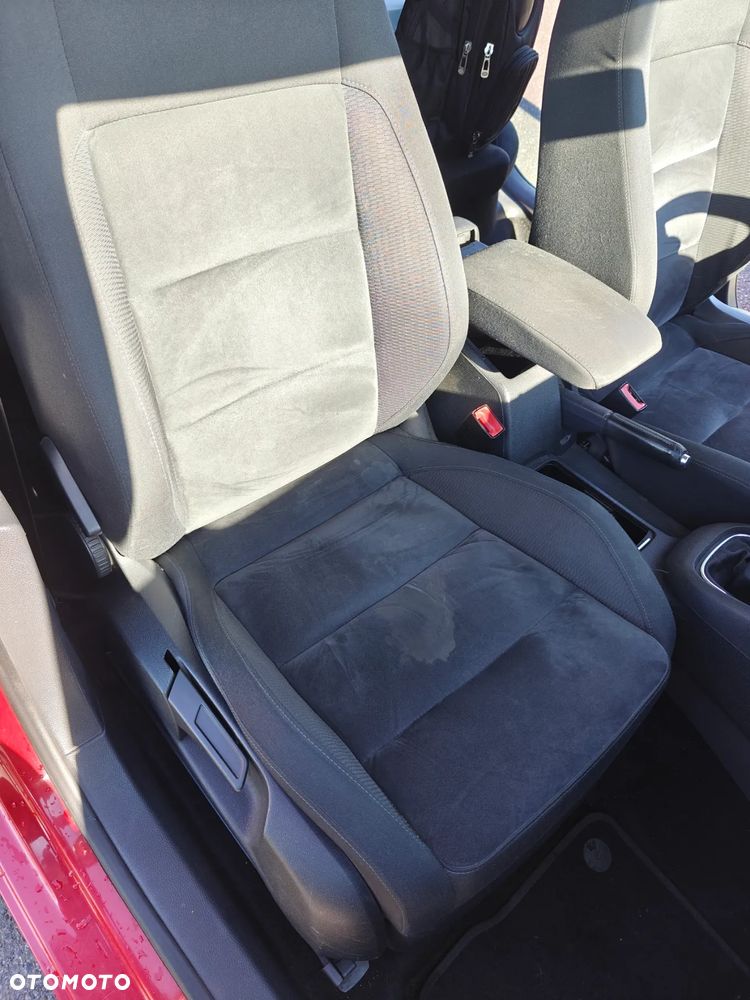 Volkswagen Golf - 17