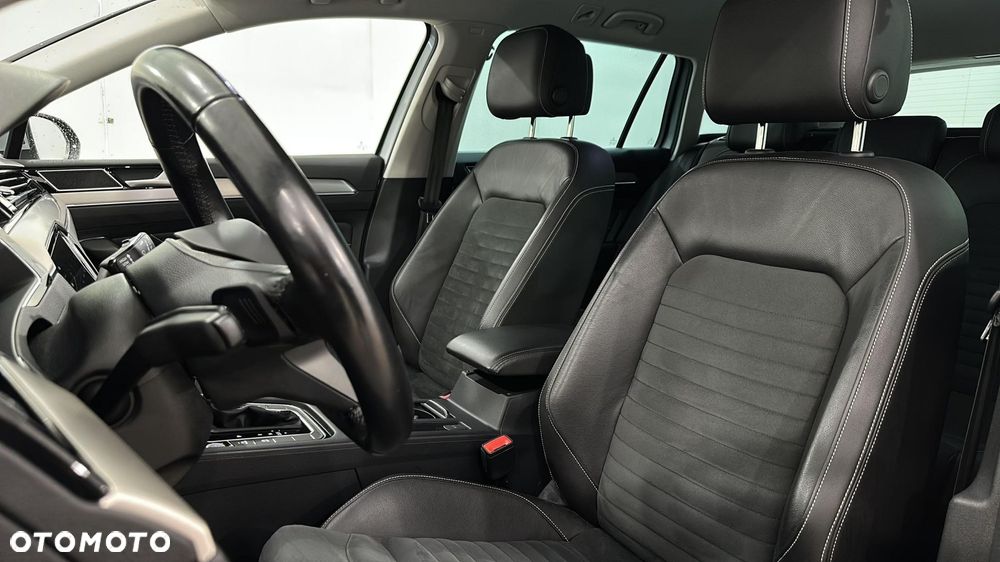 Volkswagen Passat - 17