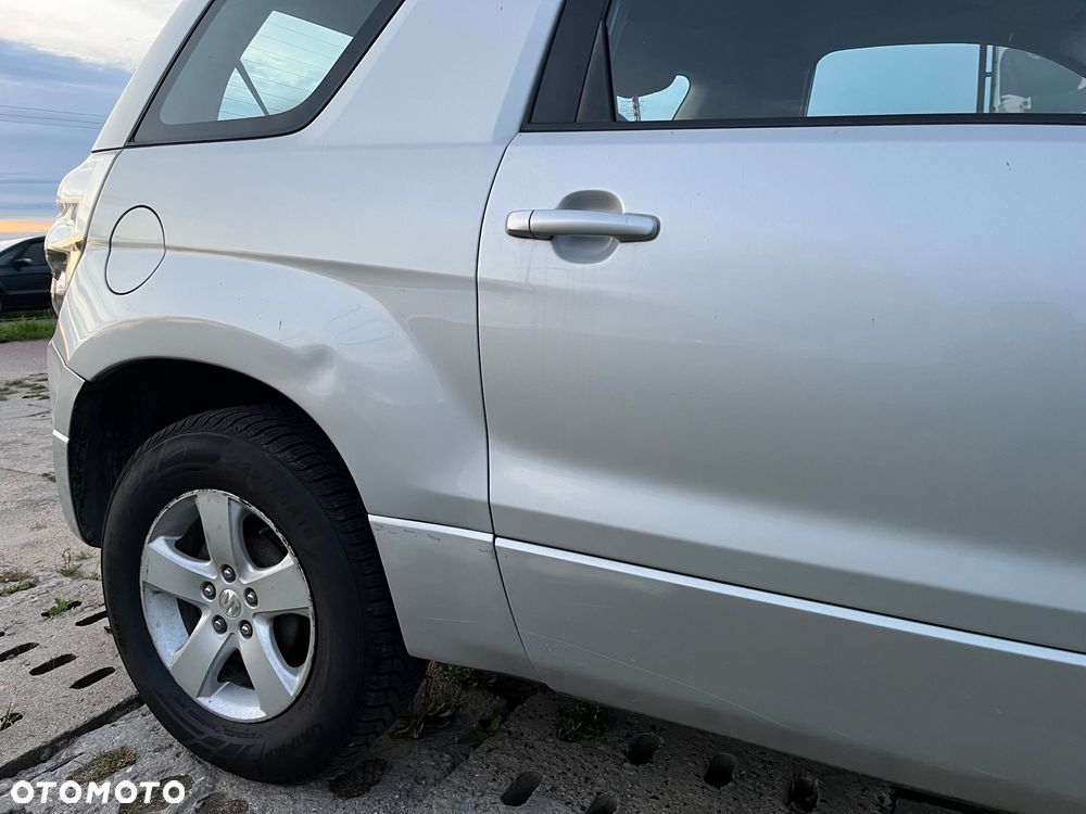 Suzuki Grand Vitara 1.9 DDiS - 8