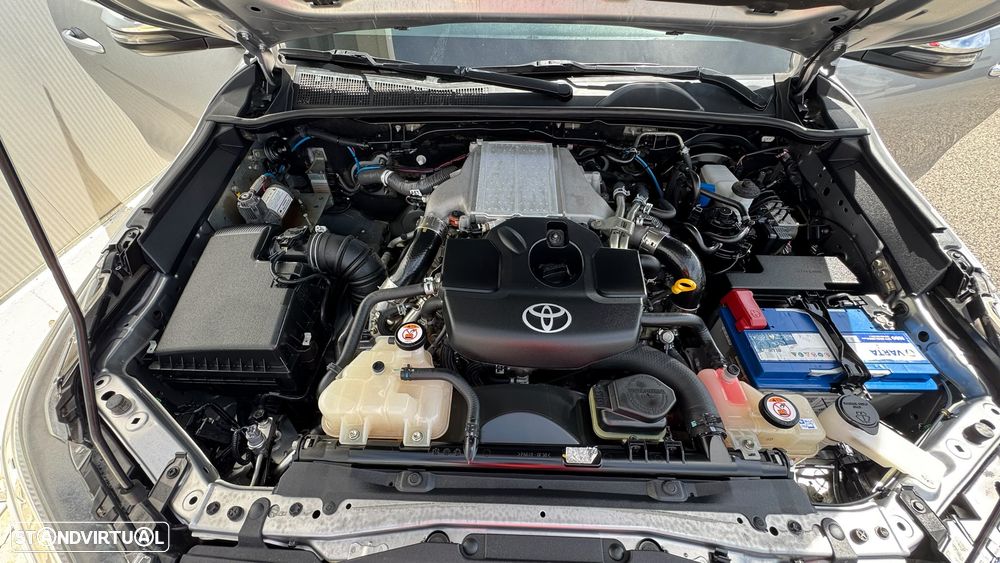 Toyota Hilux 2.4 D-4D 4WD Trial - 27