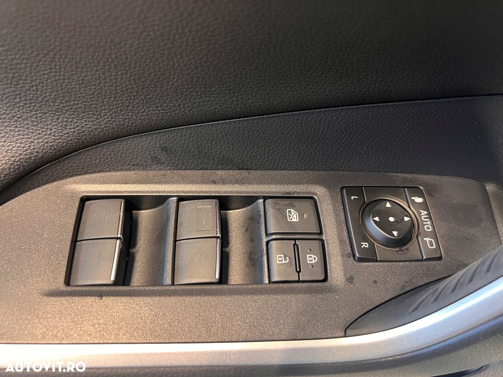 Toyota RAV4 2.5 PHEV VVT-iE 4x4 Style Bi-Tone - 18