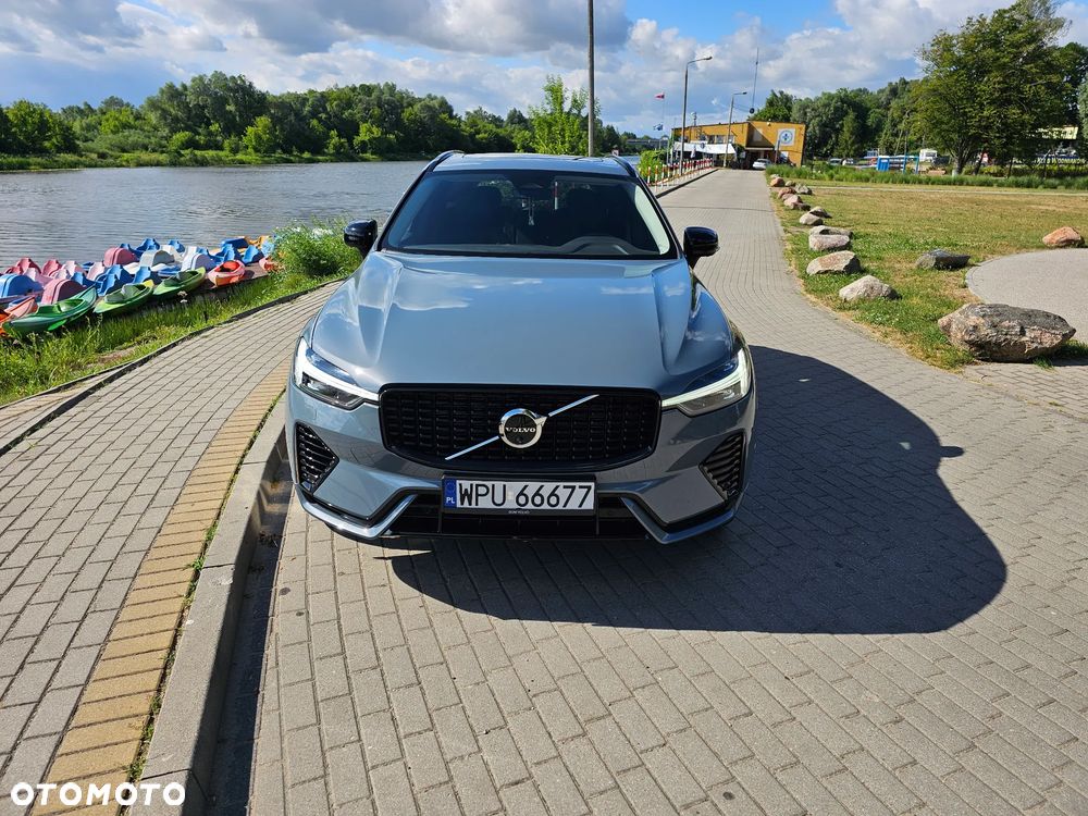 Volvo XC 60 T8 AWD Recharge Plus Black Edition - 3
