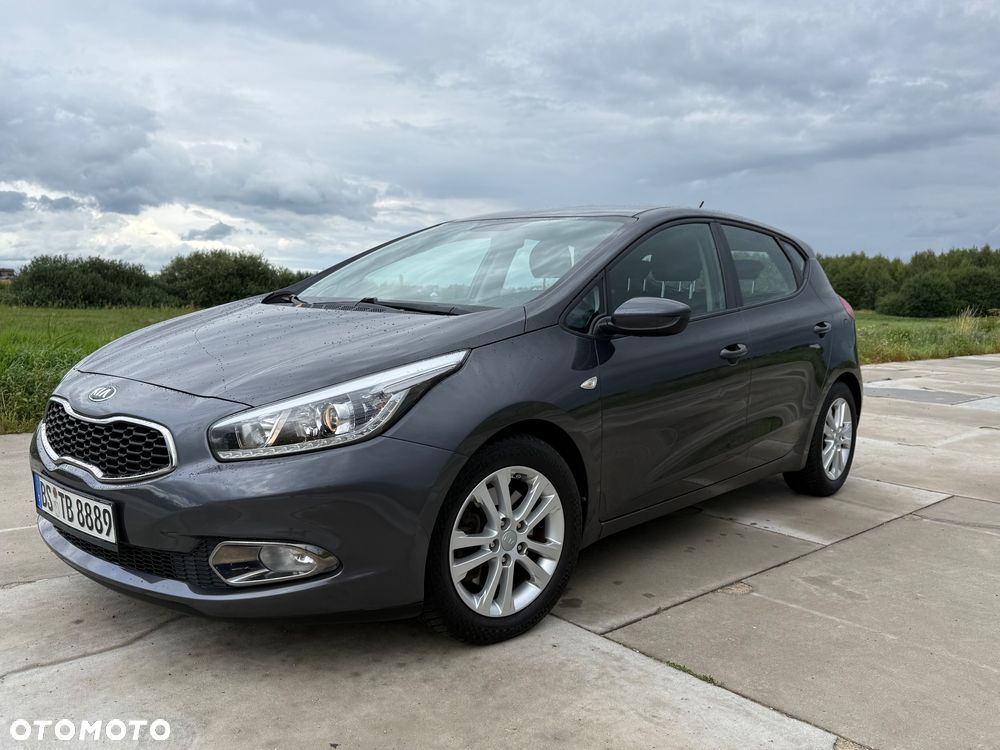 Kia Ceed 1.4 CVVT - 15