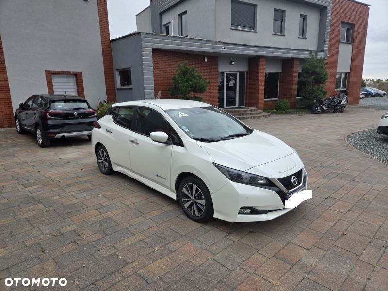 Nissan Leaf 40 kWh 3.ZERO - 9