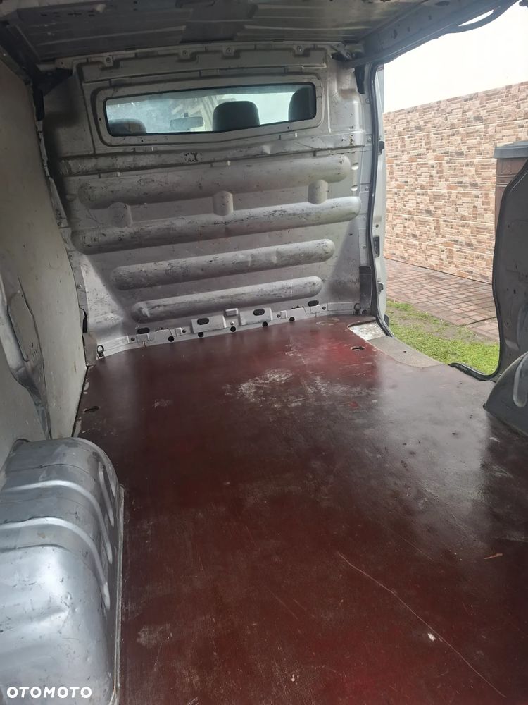 Opel Vivaro - 7