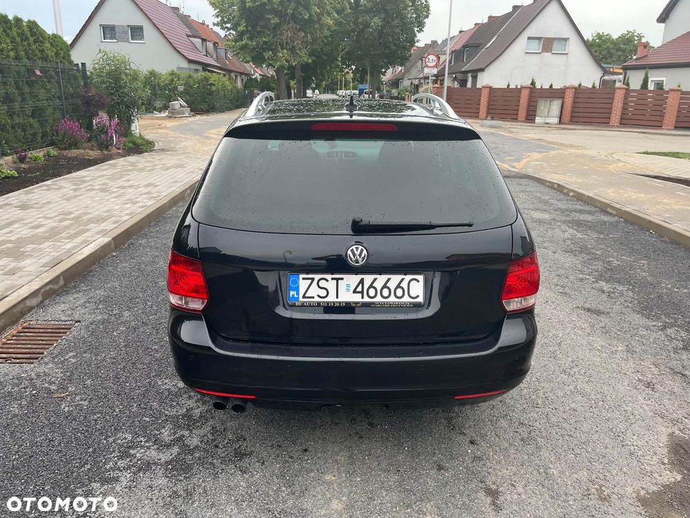 Volkswagen Golf 1.4 TSI Comfortline DSG - 3