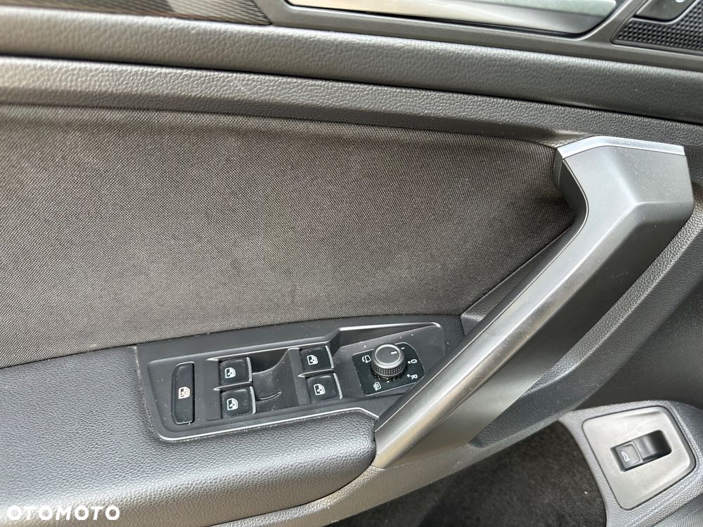 Volkswagen Tiguan 2.0 TDI SCR 4Mot Elegance DSG - 21