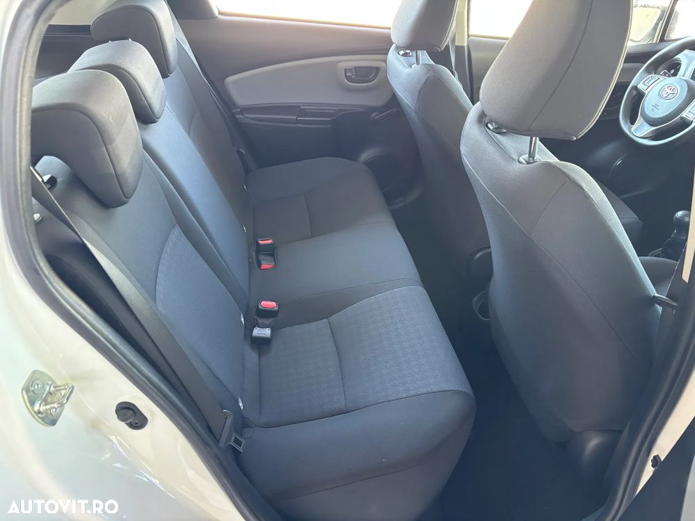 Toyota Yaris 1.0 L VVT-i Terra - 29