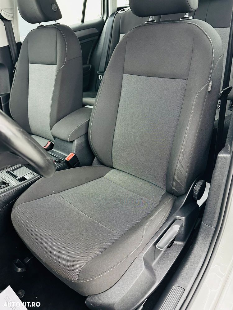 Volkswagen Golf 1.6 TDI BlueMotion Technology Comfortline - 15