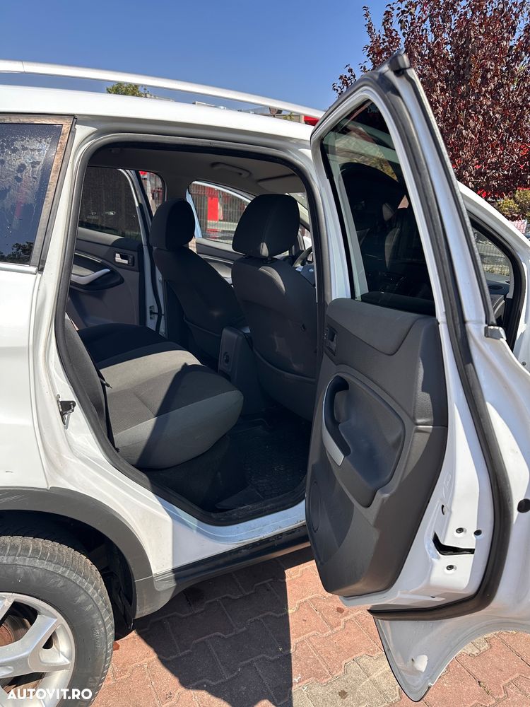 Ford Kuga 2.0 TDCi 4WD Titanium - 24