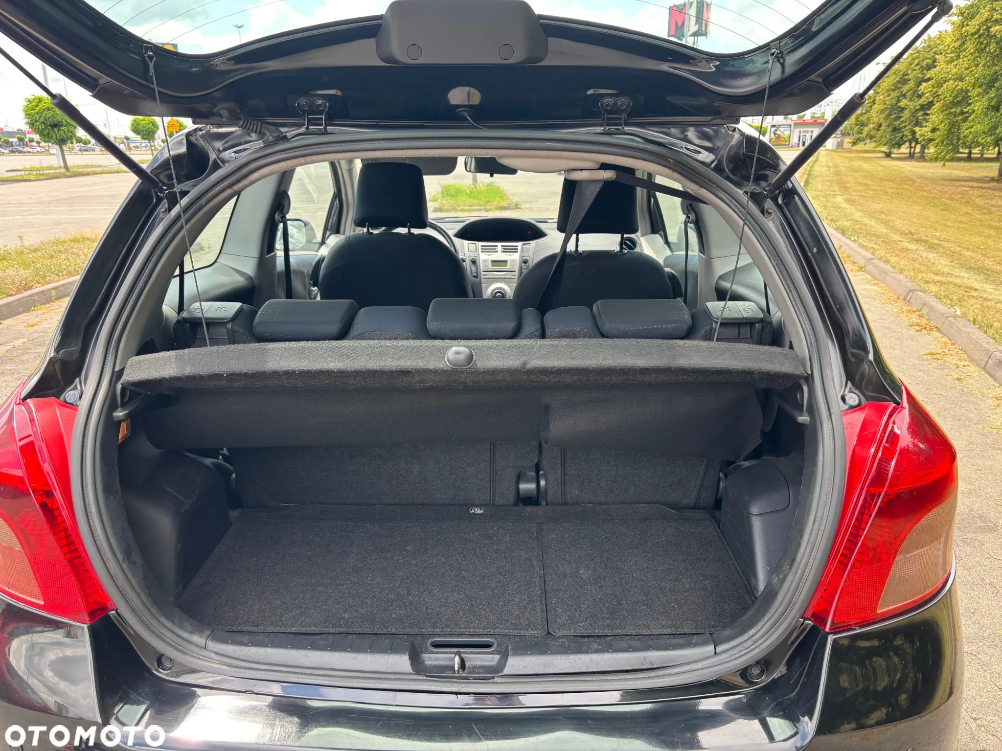 Toyota Yaris 1.4 D-4D Luna A/C - 11