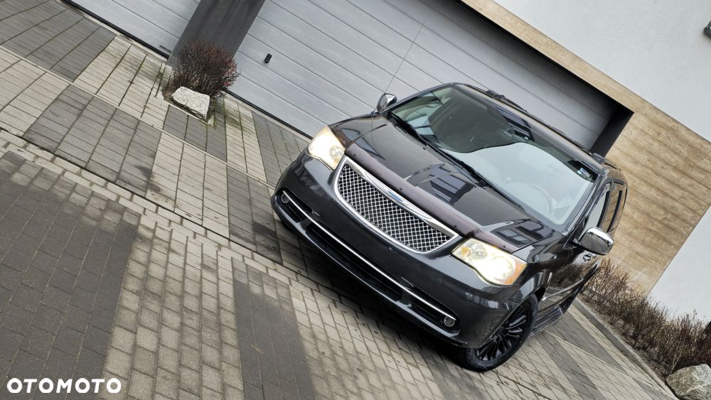 Chrysler Town & Country 3.6 Limited - 3