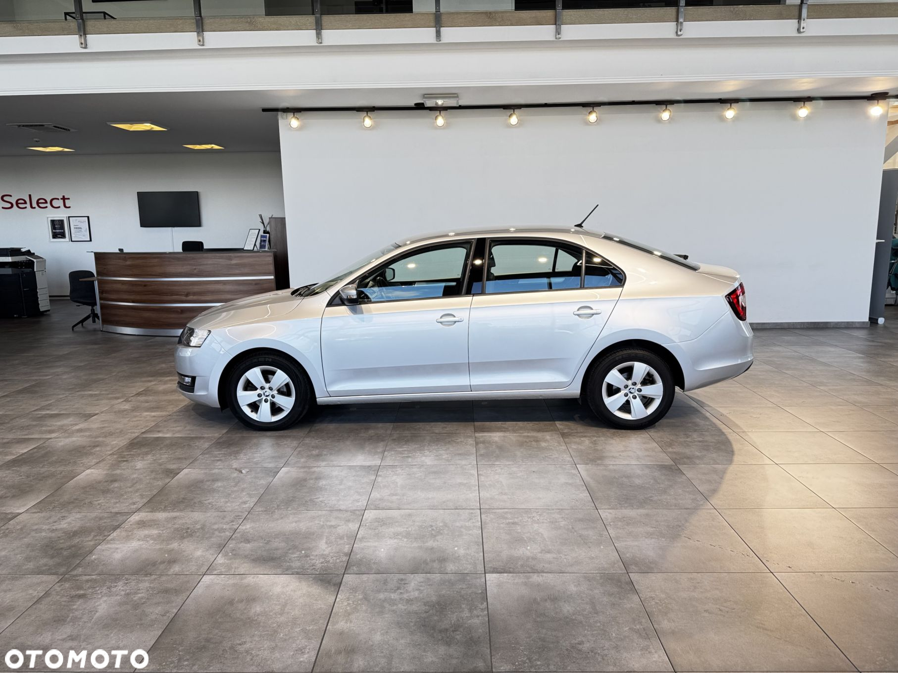 Skoda RAPID - 6