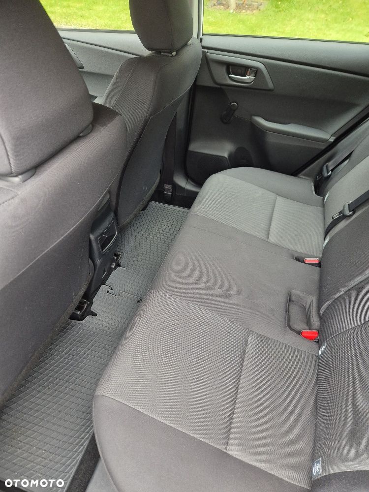 Toyota Auris 1.4 D-4D Active - 17