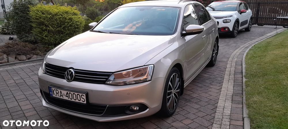 Volkswagen Jetta 2.0 TSI Highline DSG - 23