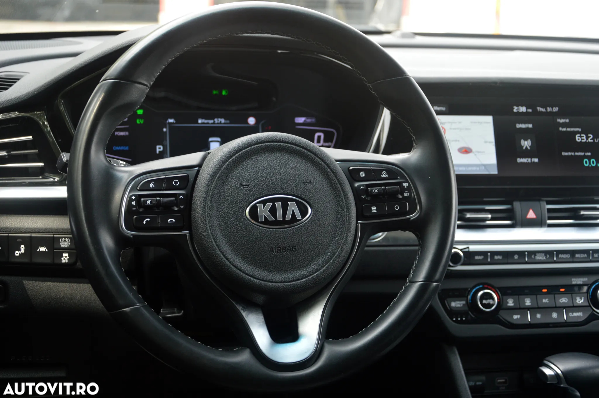 Kia Niro 1.6 GDI HEV 2WD OPF Aut. Vision - 29