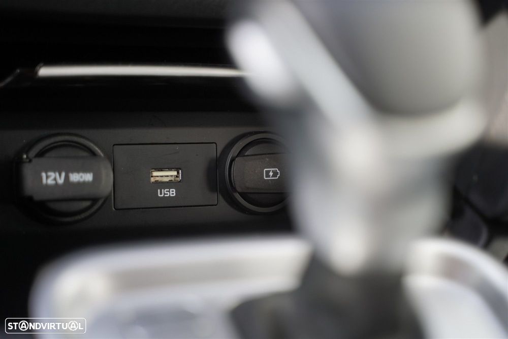 Kia XCeed 1.6 GDi PHEV Drive - 27