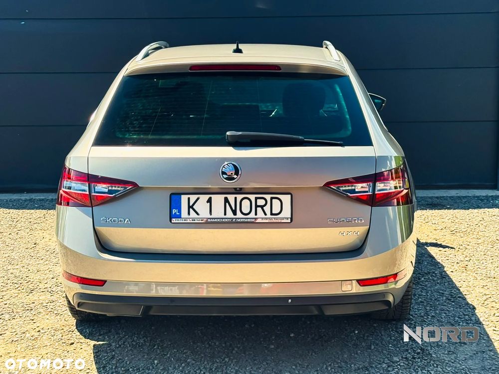 Skoda Superb 1.4 TSI ACT 4x4 Style - 7