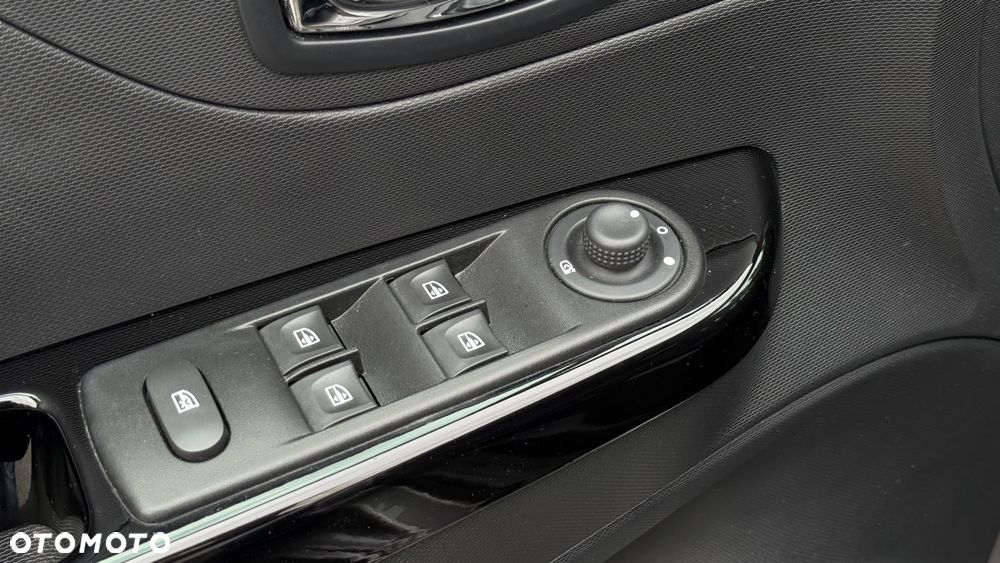 Renault Captur TCe 120 EDC Luxe - 20