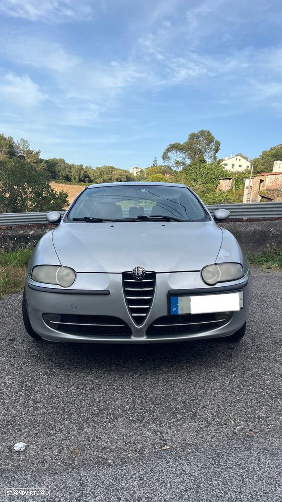 Alfa Romeo 147 1.9 JTD 16V Progression - 1