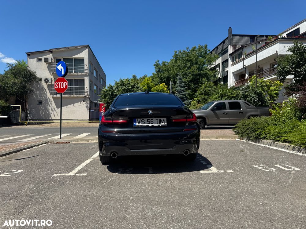 BMW Seria 3 320d xDrive AT M Sport - 4