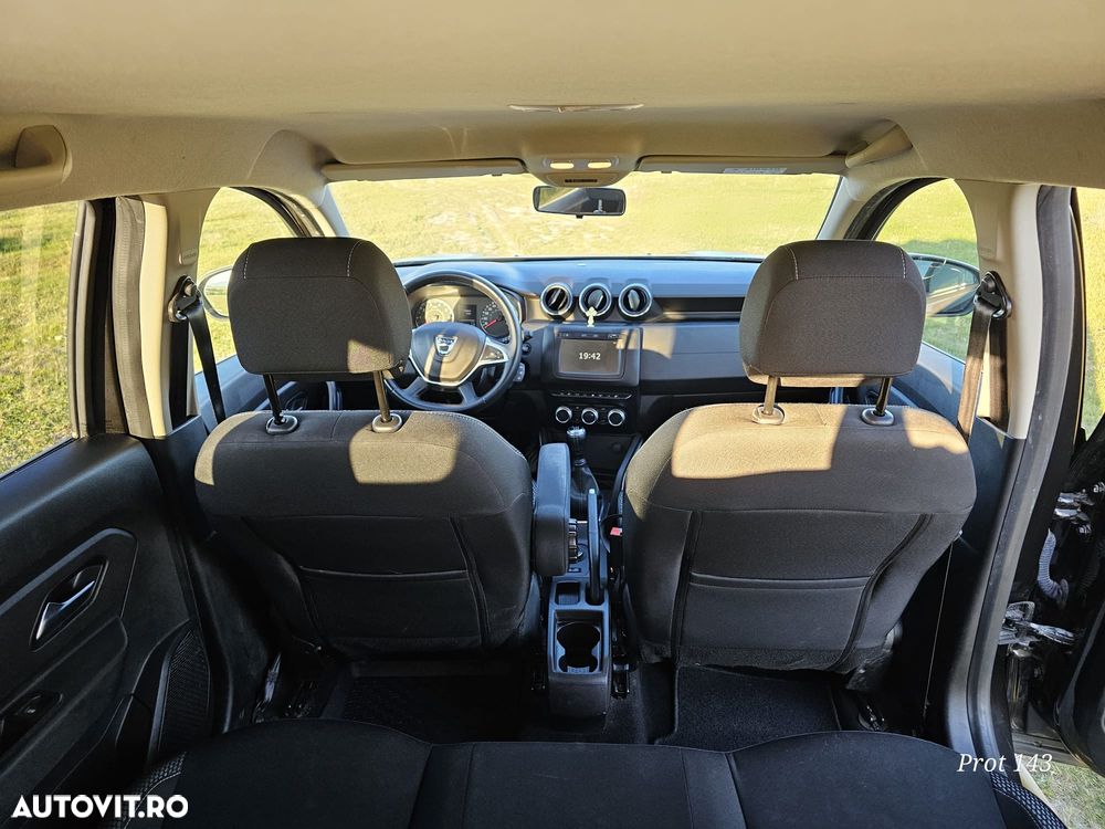 Dacia Duster 1.6 SCe 4WD Prestige jante 16" - 4
