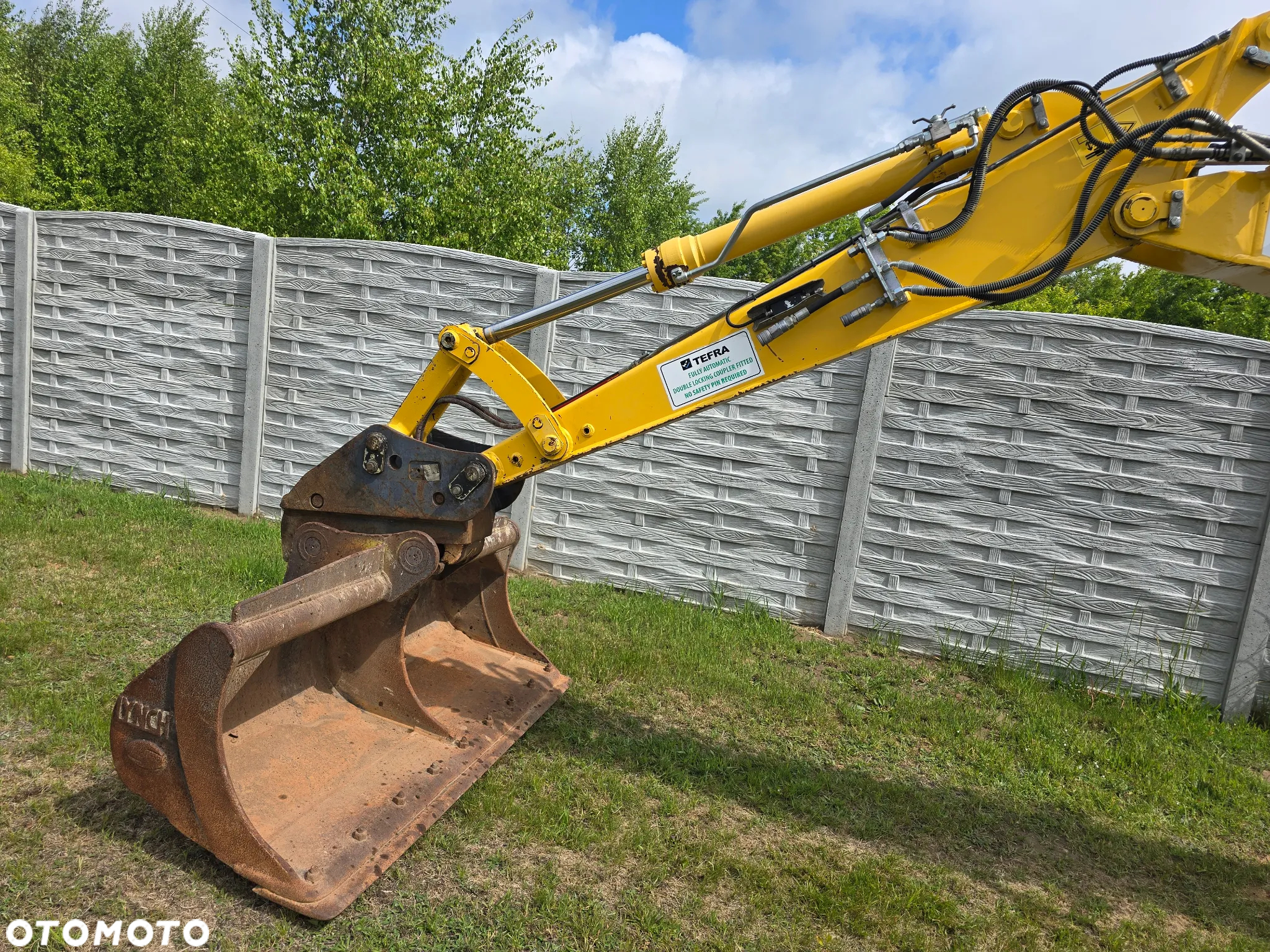 Komatsu - 7