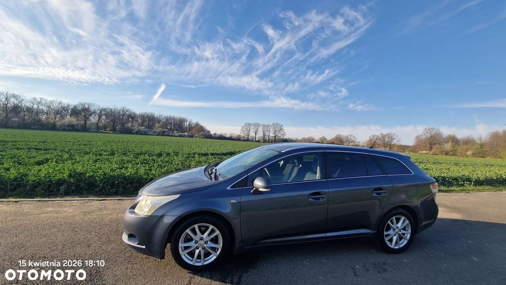 Toyota Avensis 2.2 D-4D Automatik Sol - 25