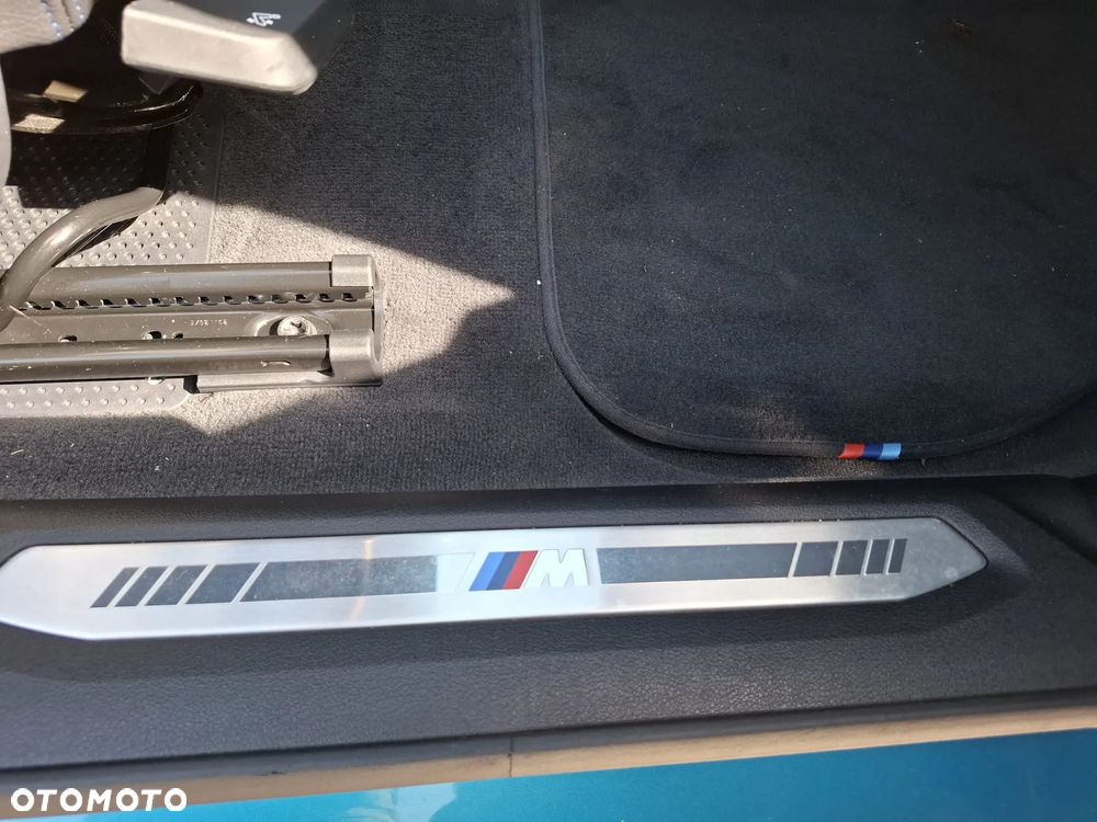 BMW Seria 2 218i Edition Colorvision - 36