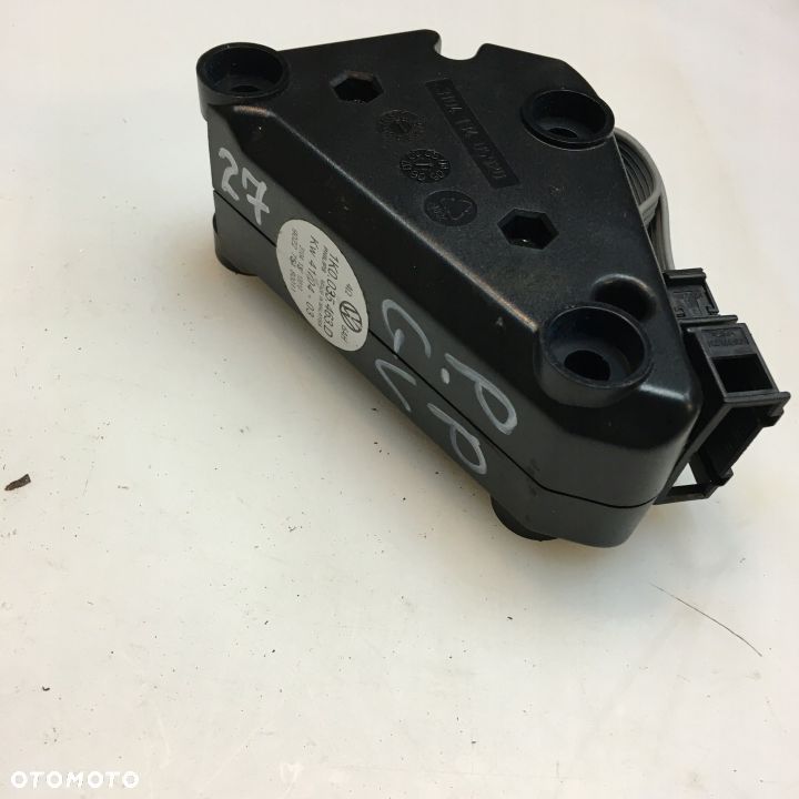WZMACNIACZ GŁOŚNIKA PRAWY LEWY GOLF V 1K0035463D - 1