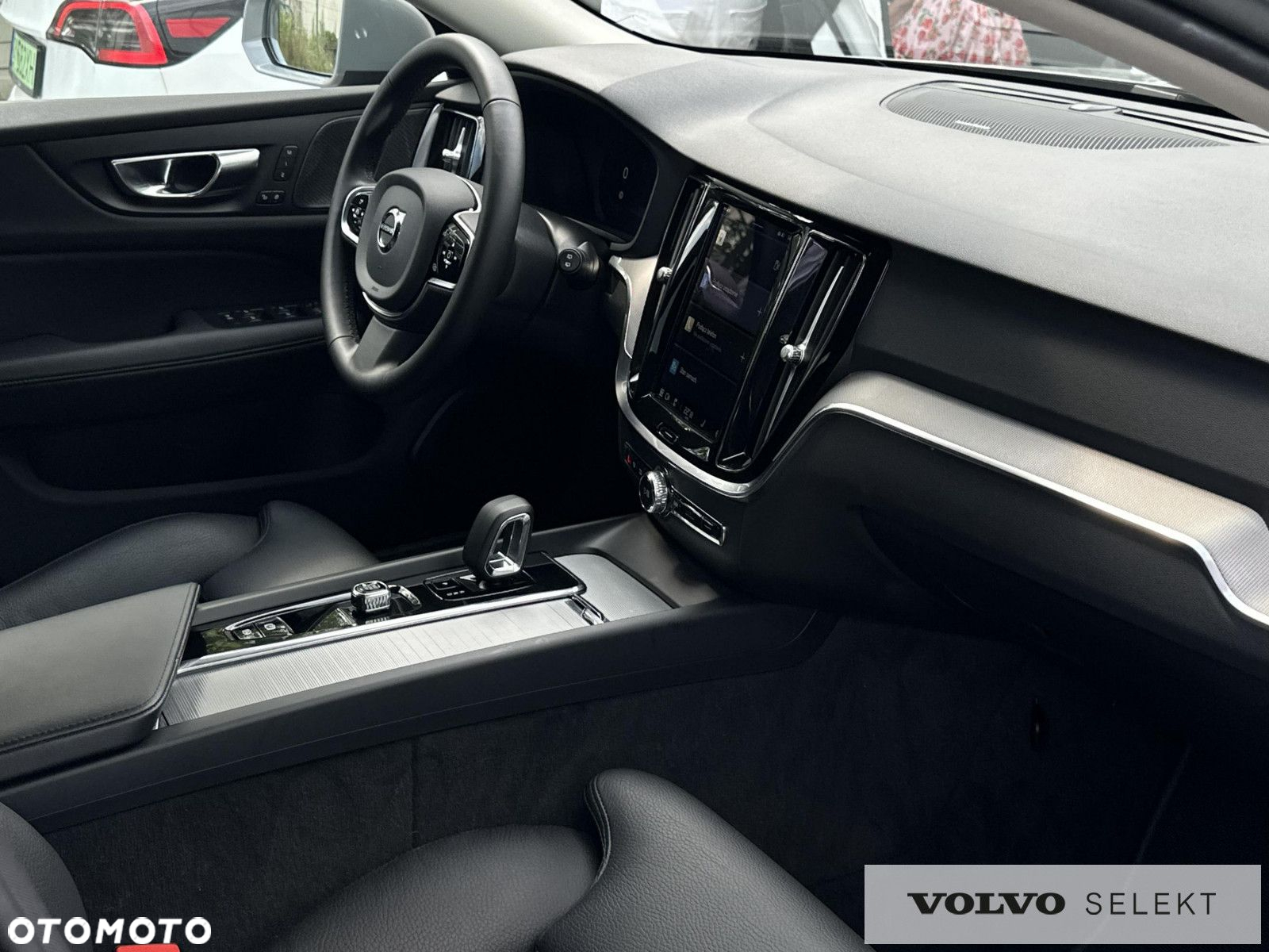 Volvo V60 Cross Country - 27