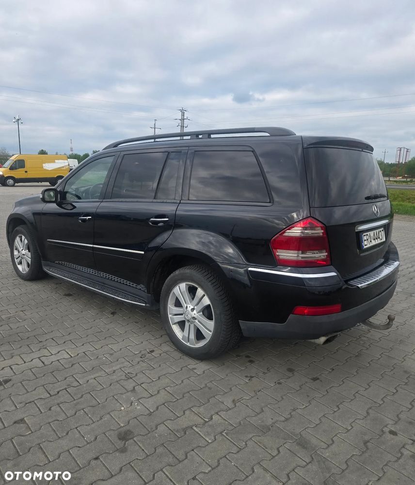 Mercedes-Benz GL 320 CDI - 11