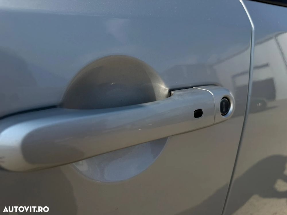 Jeep Renegade - 23