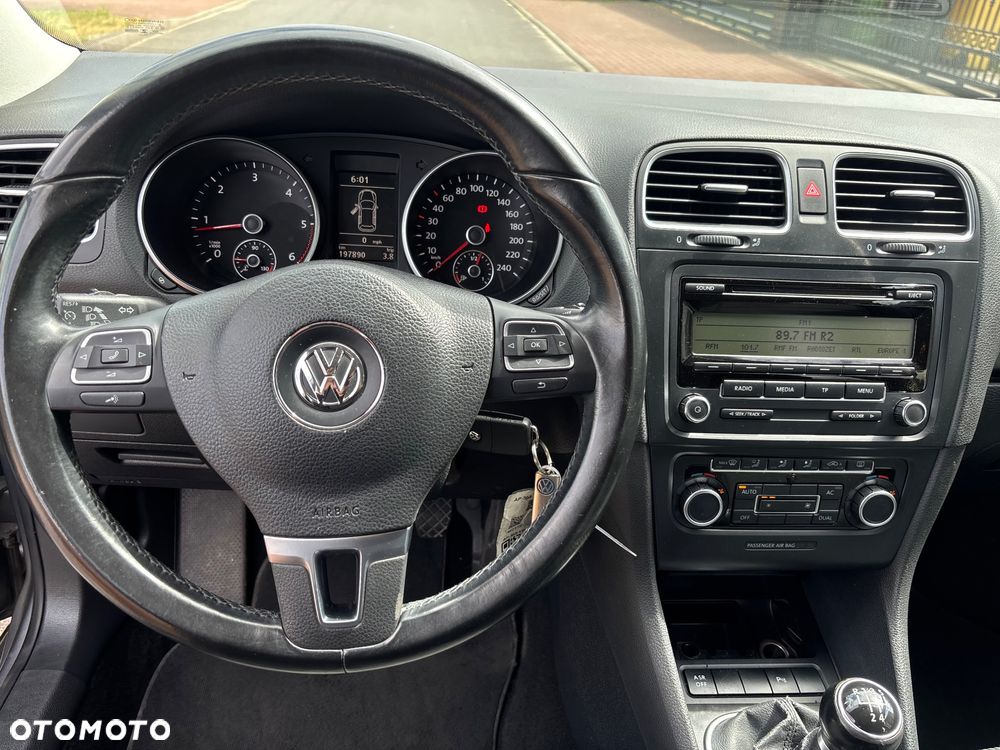 Volkswagen Golf 1.6 TDI DPF BlueMotion Technology Comfortline - 13
