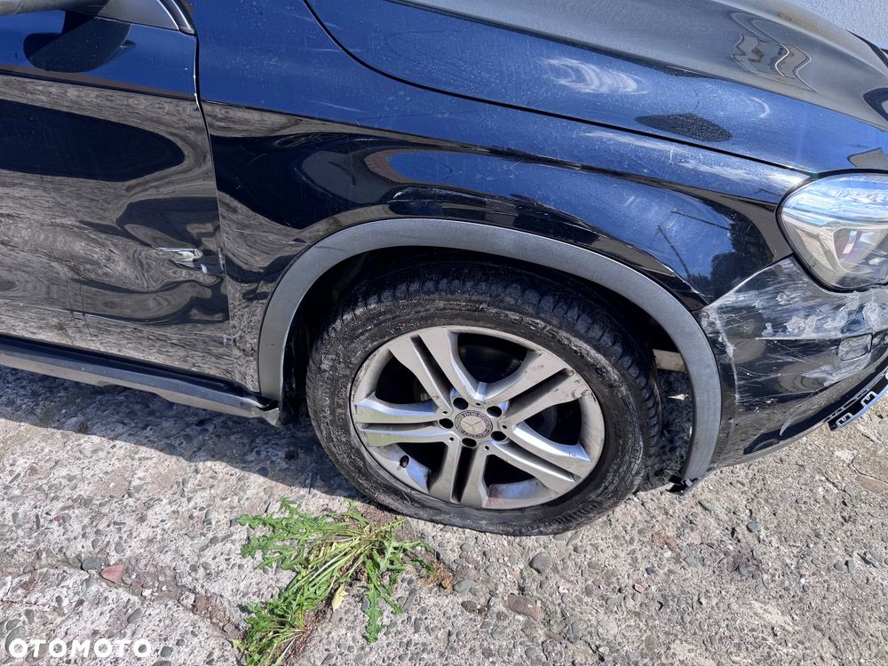 Mercedes-Benz GLA 220 d 4Matic 7G-DCT StreetStyle - 30