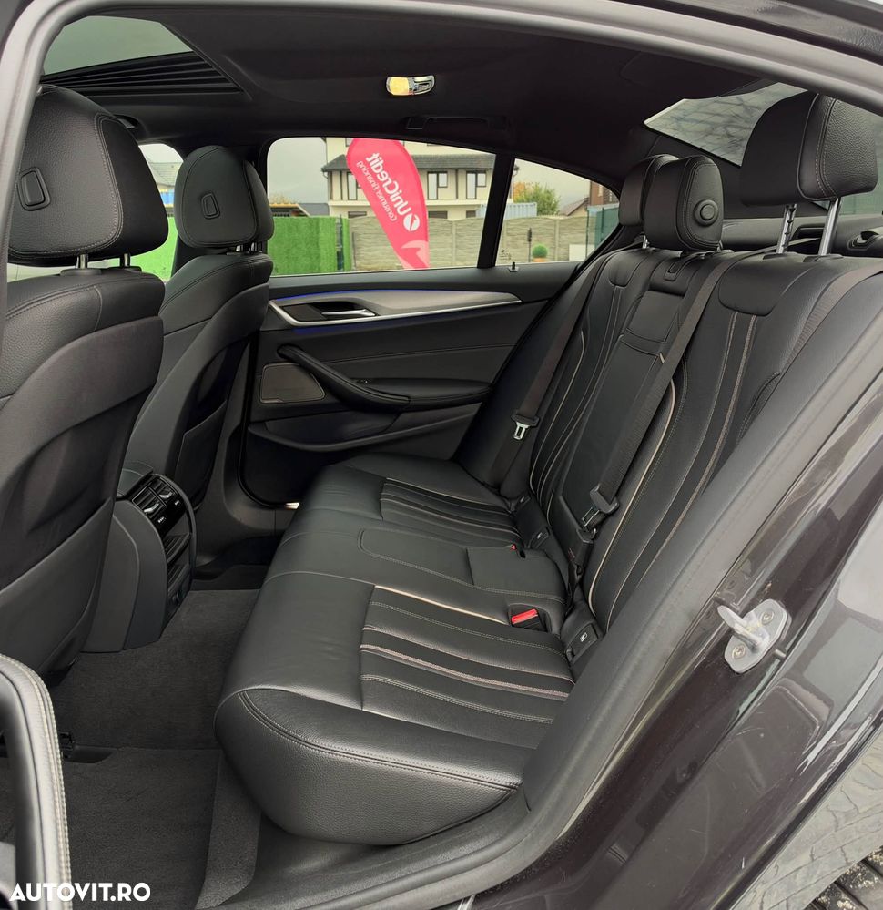 BMW Seria 5 520d xDrive Aut. M Sport Edition - 12