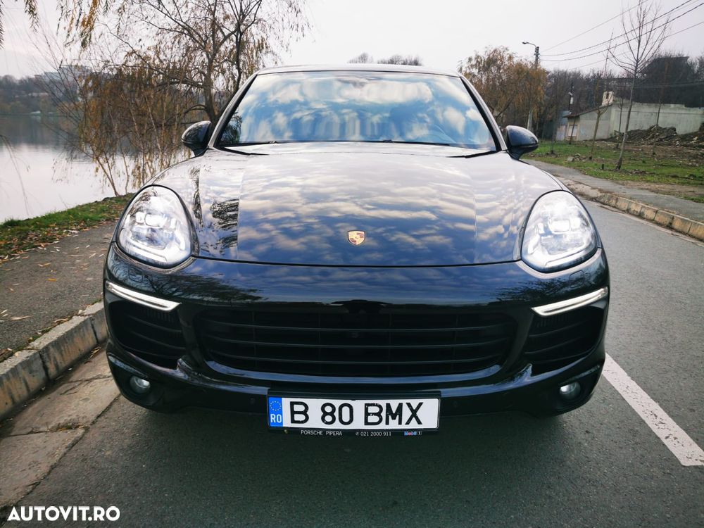 Porsche Cayenne - 12