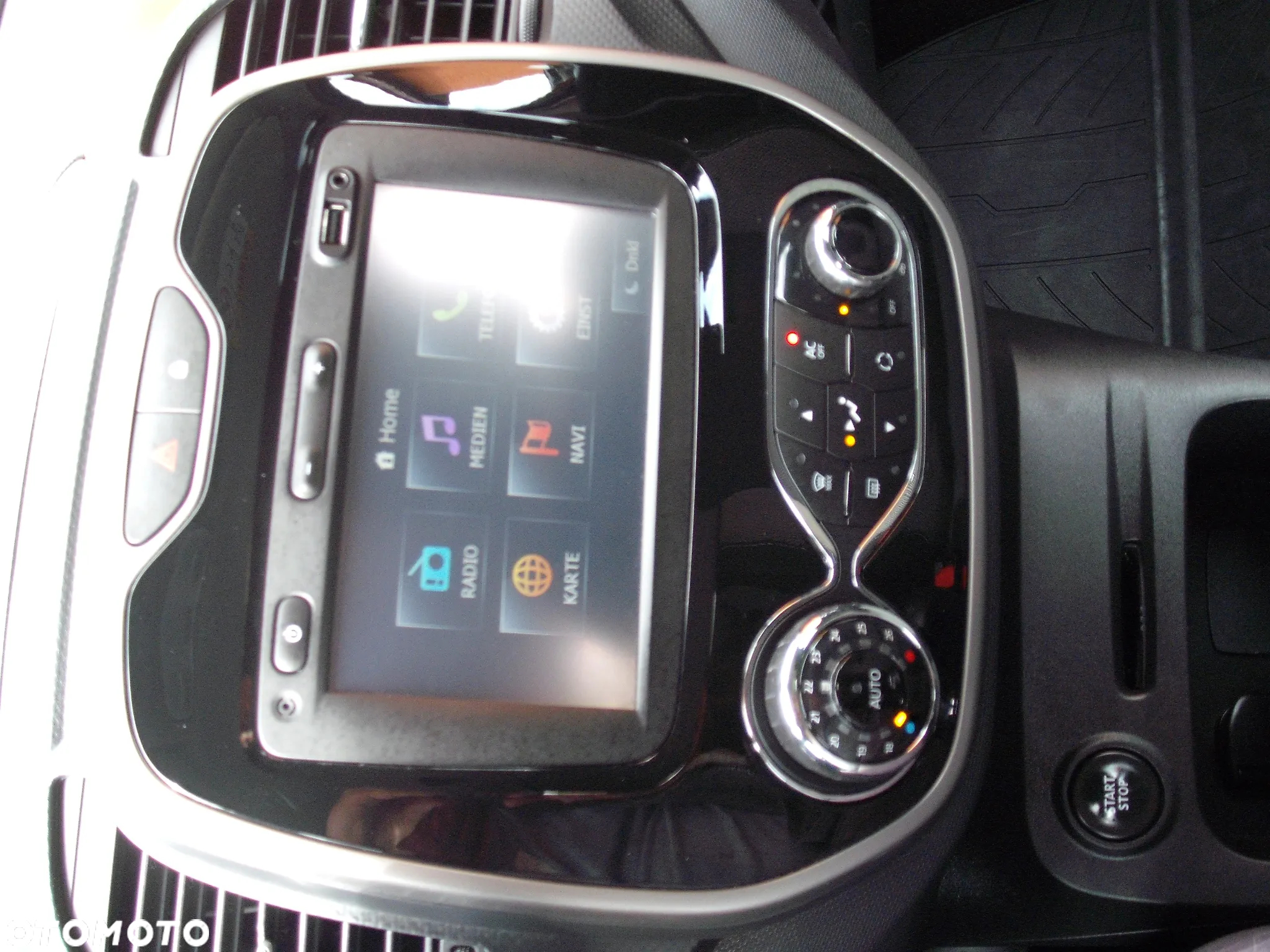 Renault Captur - 13