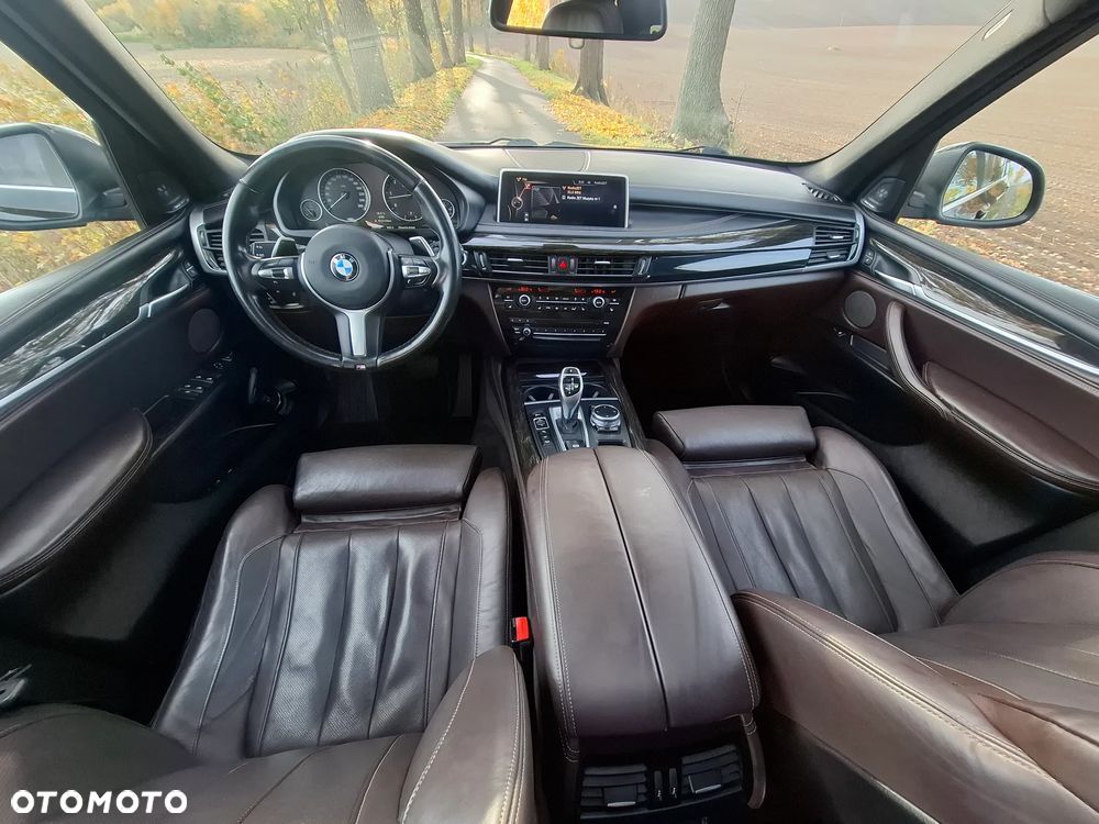BMW X5 xDrive40d - 10