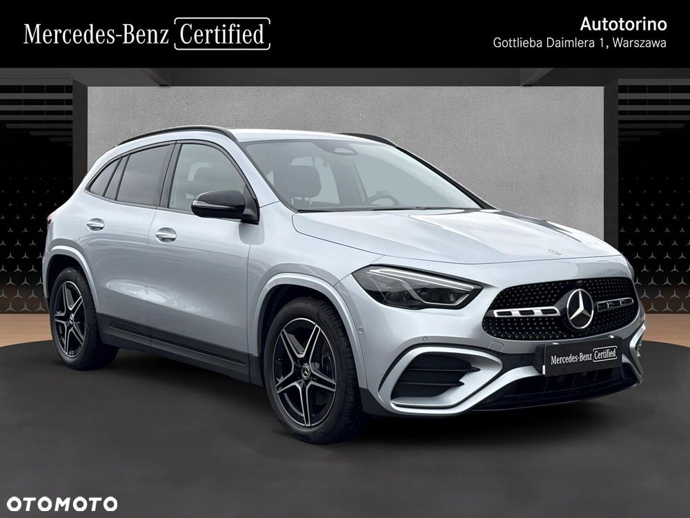 Mercedes-Benz GLA - 8